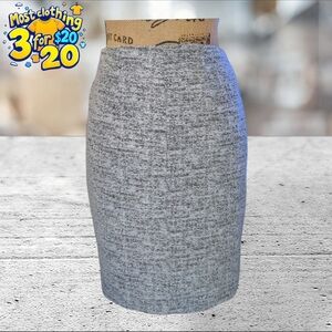 Express skirt size M 🎉host pick🎉